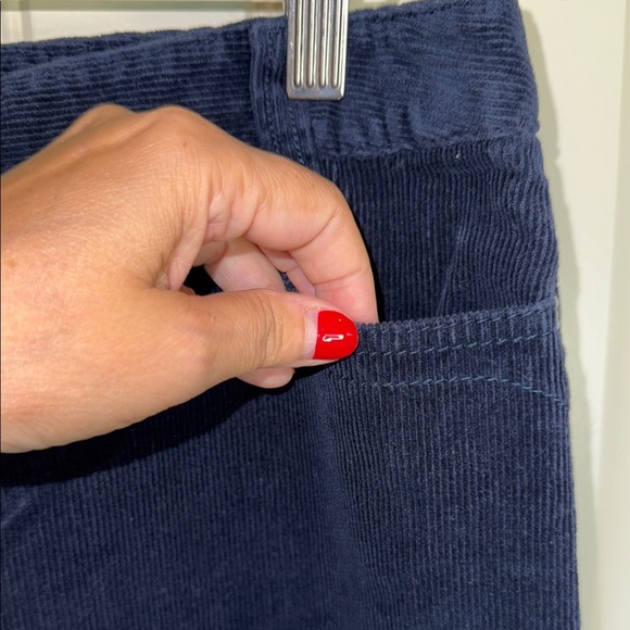 Reitmans Cords Blue Corduroy Flare preferred Fit Pants Stretch Women’s Size 7 - Picture 4 of 14